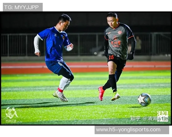 武磊与李铁的对决:从球场传奇到教练生涯的精彩碰撞与启示 武磊与李铁的对决:从球场传奇到教练生涯的精彩碰撞与启示